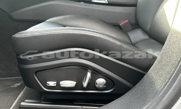 Buy Used Porsche Panamera Silver Car in Georgiyev in Taraz Buy Used Porsche Panamera Silver Car in Georgiyev in Taraz