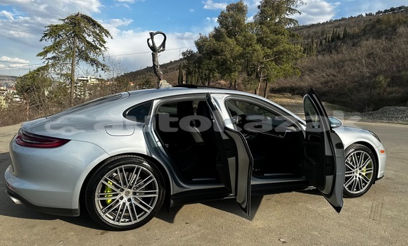 Buy Used Porsche Panamera Silver Car in Georgiyev in Taraz Buy Used Porsche Panamera Silver Car in Georgiyev in Taraz