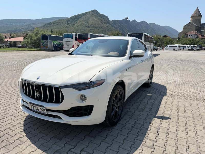 Big with watermark maserati levante taraz georgiyev 6346
