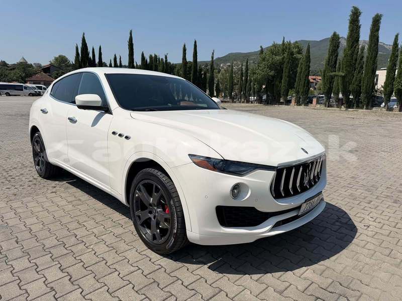 Big with watermark maserati levante taraz georgiyev 6346
