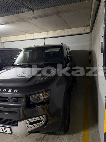 Big with watermark land rover defender taraz georgiyev 6351