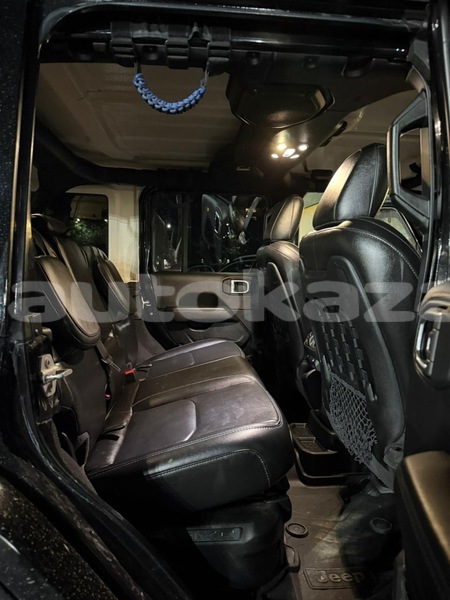 Big with watermark jeep wrangler taraz georgiyev 6352