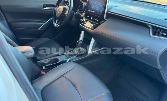Buy Used Toyota Corolla Cross White Car in Aktau in Karagandi Buy Used Toyota Corolla Cross White Car in Aktau in Karagandi