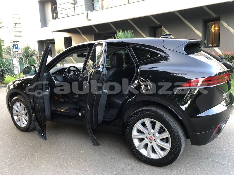 Big with watermark jaguar e pace taraz georgiyev 6357
