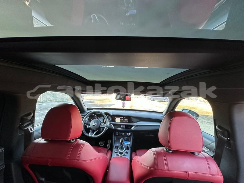Big with watermark alfa romeo stelvio taraz georgiyev 6369