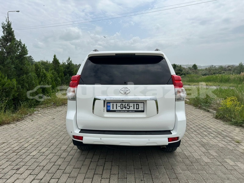 Big with watermark toyota land cruiser prado taraz georgiyev 6371