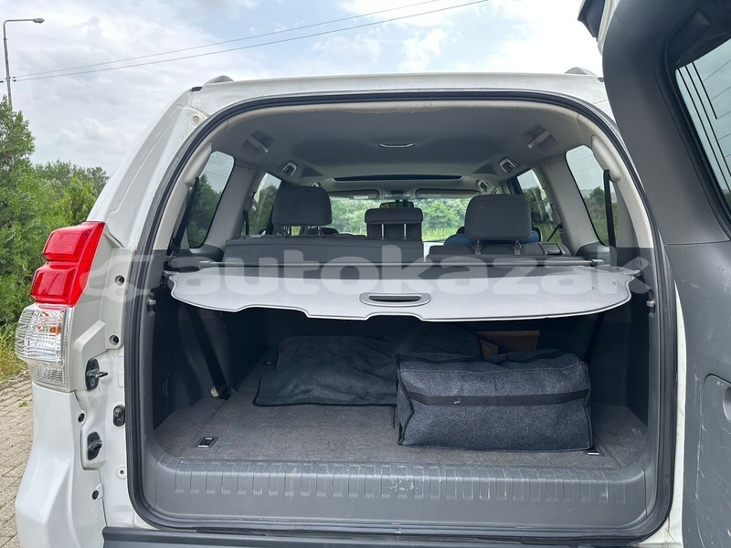 Big with watermark toyota land cruiser prado taraz georgiyev 6371