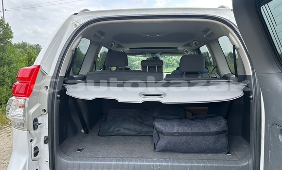 Buy Used Toyota Land Cruiser Prado White Car in Georgiyev in Taraz Buy Used Toyota Land Cruiser Prado White Car in Georgiyev in Taraz