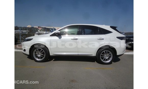 Buy Import Toyota Harrier White Car in Import - Dubai in Akmecet Buy Import Toyota Harrier White Car in Import - Dubai in Akmecet