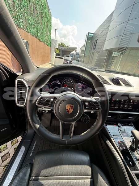 Big with watermark porsche cayenne taraz georgiyev 6373