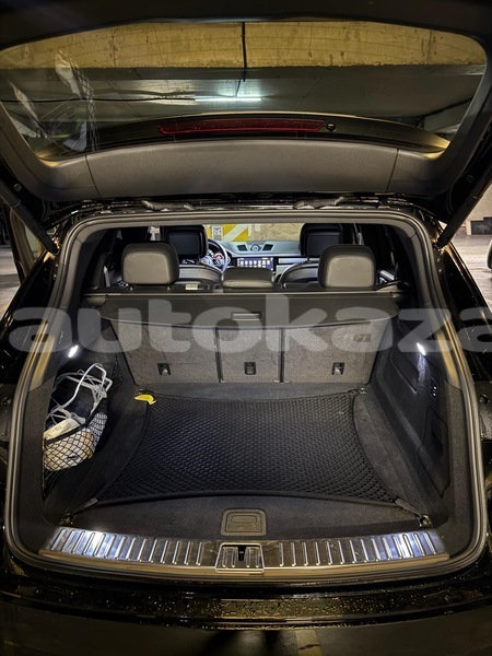 Big with watermark porsche cayenne taraz georgiyev 6373