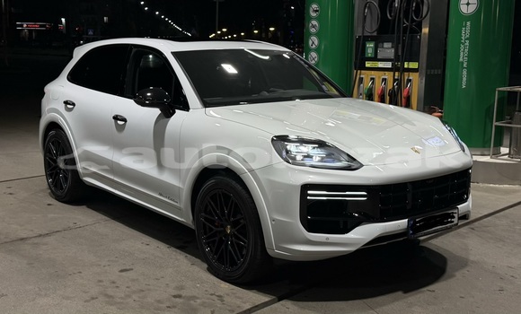 Buy Used Porsche Cayenne White Car in Almaty in Almati Buy Used Porsche Cayenne White Car in Almaty in Almati