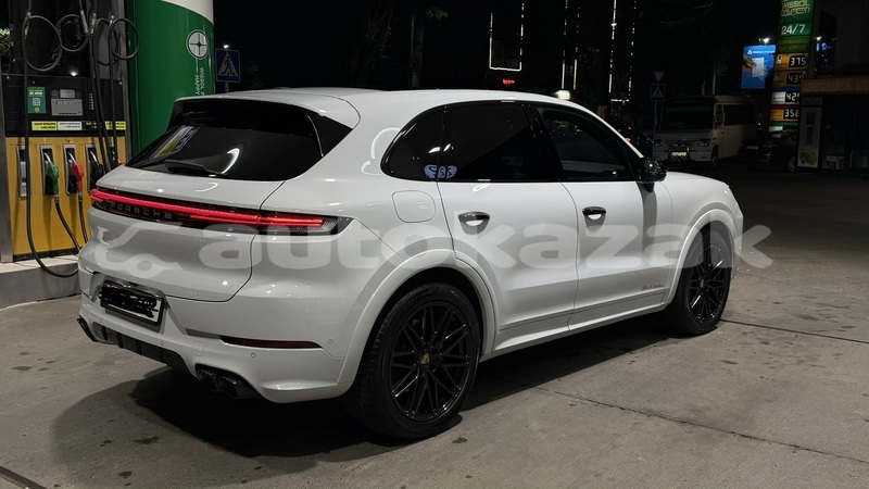 Big with watermark porsche cayenne almati almaty 6375