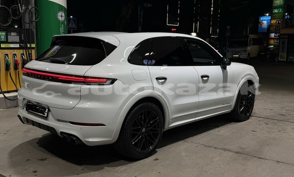 Buy Used Porsche Cayenne White Car in Almaty in Almati Buy Used Porsche Cayenne White Car in Almaty in Almati