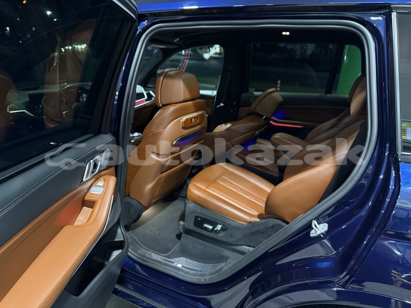 Big with watermark bmw x7 almati almaty 6376