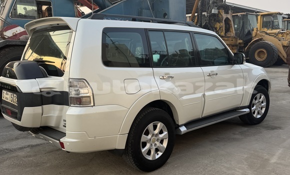 Buy Used Mitsubishi Pajero White Car in Zatobolsk in Kostanay Buy Used Mitsubishi Pajero White Car in Zatobolsk in Kostanay