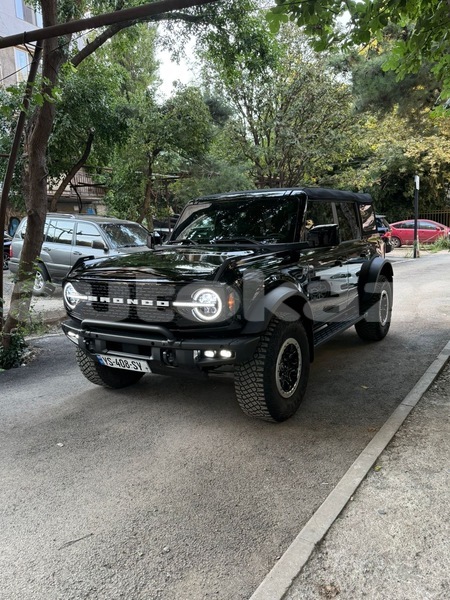 Big with watermark ford bronco taraz georgiyev 6380