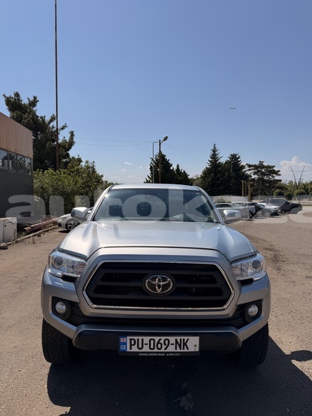 Big with watermark toyota tacoma taraz georgiyev 6382