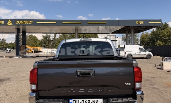 Buy Used Toyota Tacoma Silver Car in Georgiyev in Taraz Buy Used Toyota Tacoma Silver Car in Georgiyev in Taraz