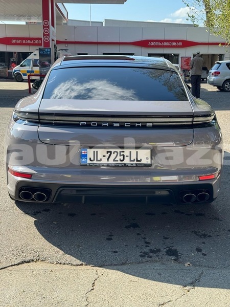 Big with watermark porsche panamera taraz georgiyev 6383