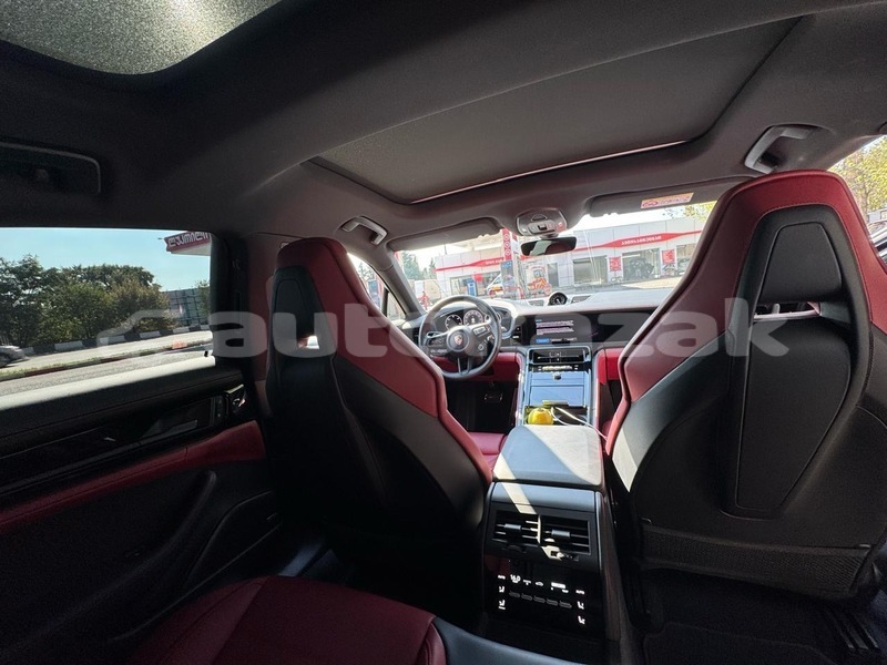 Big with watermark porsche panamera taraz georgiyev 6383