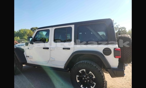 Buy Used Jeep Wrangler White Car in Georgiyev in Taraz Buy Used Jeep Wrangler White Car in Georgiyev in Taraz