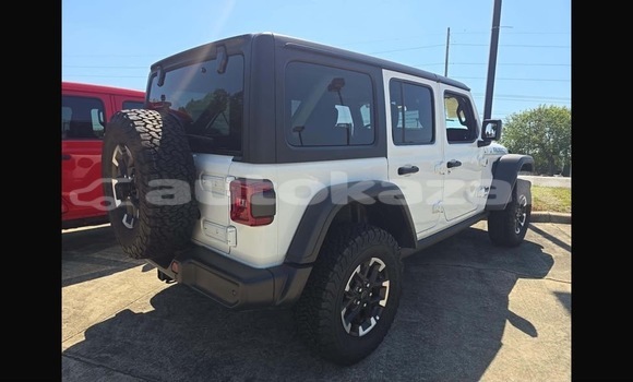 Buy Used Jeep Wrangler White Car in Georgiyev in Taraz Buy Used Jeep Wrangler White Car in Georgiyev in Taraz