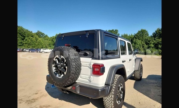 Buy Used Jeep Wrangler White Car in Georgiyev in Taraz Buy Used Jeep Wrangler White Car in Georgiyev in Taraz