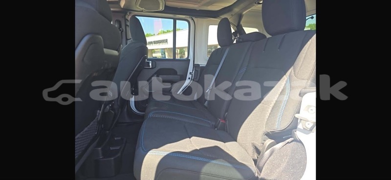 Big with watermark jeep wrangler taraz georgiyev 6384