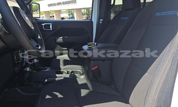 Buy Used Jeep Wrangler White Car in Georgiyev in Taraz Buy Used Jeep Wrangler White Car in Georgiyev in Taraz