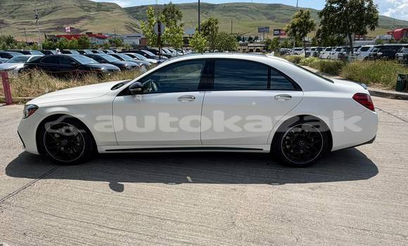 Buy Used Mercedes-Benz S-klasse AMG White Car in Georgiyev in Taraz Buy Used Mercedes-Benz S-klasse AMG White Car in Georgiyev in Taraz