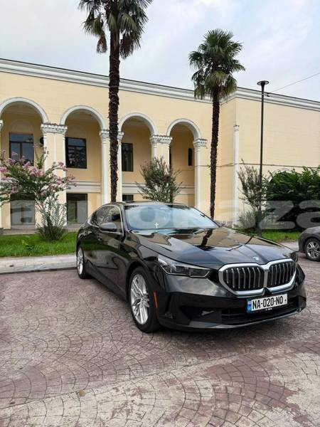 Big with watermark bmw 5 series taraz georgiyev 6392