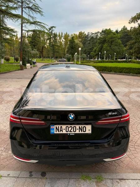 Big with watermark bmw 5 series taraz georgiyev 6392