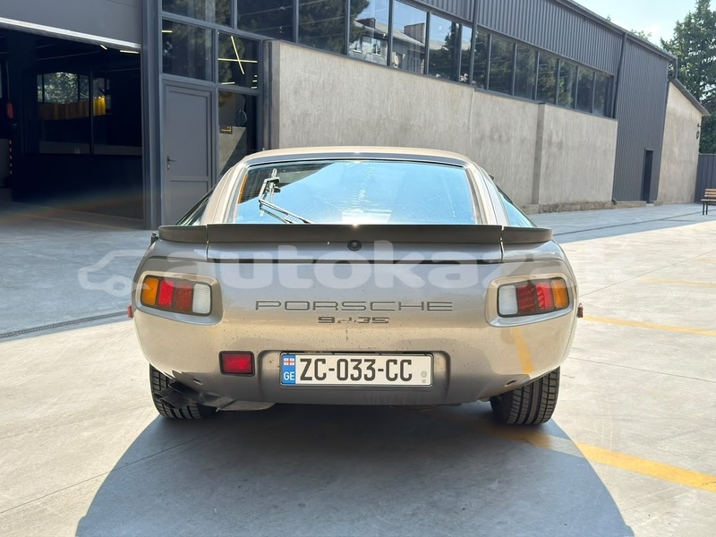Big with watermark porsche 928 taraz georgiyev 6400