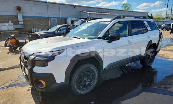 Buy Used Subaru Outback White Car in Georgiyev in Taraz