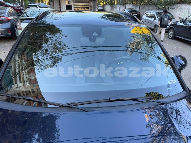 Big with watermark porsche macan taraz georgiyev 6424