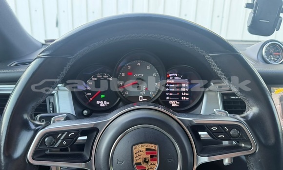 Buy Used Porsche Macan Blue Car in Georgiyev in Taraz Buy Used Porsche Macan Blue Car in Georgiyev in Taraz
