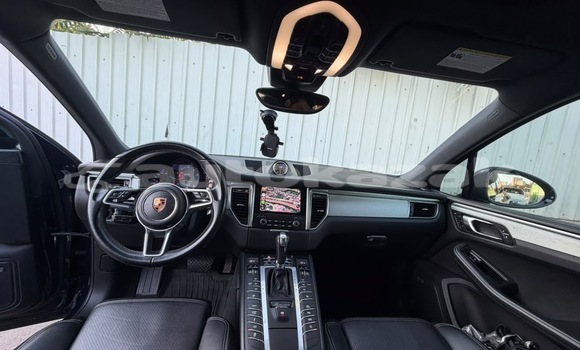 Buy Used Porsche Macan Blue Car in Georgiyev in Taraz Buy Used Porsche Macan Blue Car in Georgiyev in Taraz