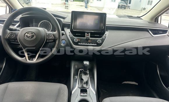 Buy Used Toyota Corolla White Car in Almaty in Almati Buy Used Toyota Corolla White Car in Almaty in Almati