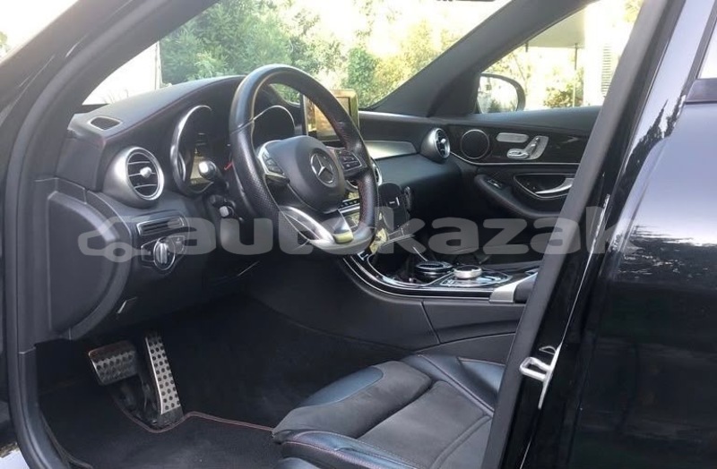 Big with watermark mercedes benz c classe taraz georgiyev 6430