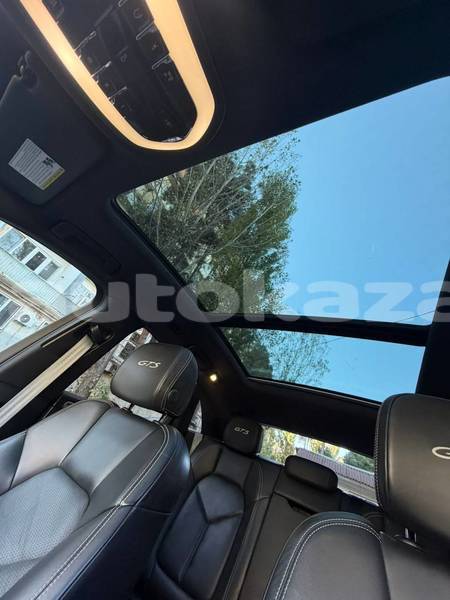 Big with watermark porsche macan taraz georgiyev 6436