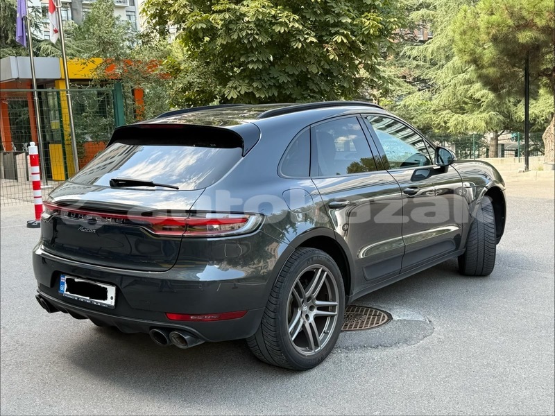 Big with watermark porsche macan taraz georgiyev 6443