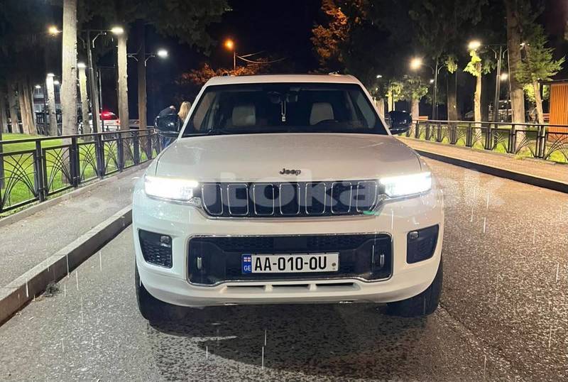 Big with watermark jeep grand cherokee taraz georgiyev 6447