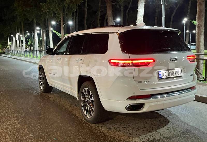 Big with watermark jeep grand cherokee taraz georgiyev 6447