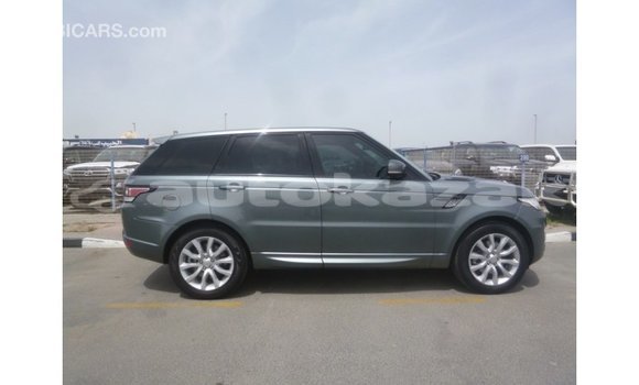 Buy Import Land Rover Range Rover Green Car in Import - Dubai in Akmecet Buy Import Land Rover Range Rover Green Car in Import - Dubai in Akmecet