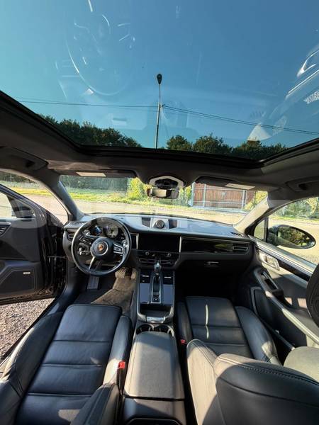 Big with watermark porsche macan taraz georgiyev 6448
