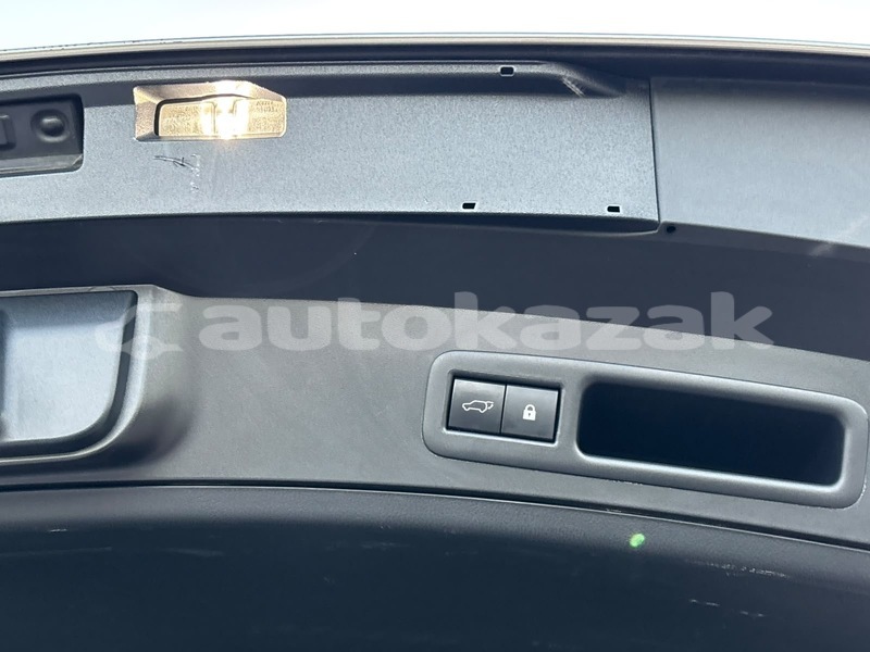 Big with watermark lexus ux taraz georgiyev 6449