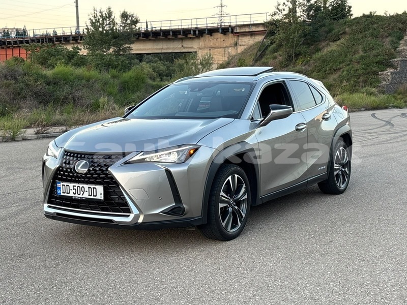 Big with watermark lexus ux taraz georgiyev 6450