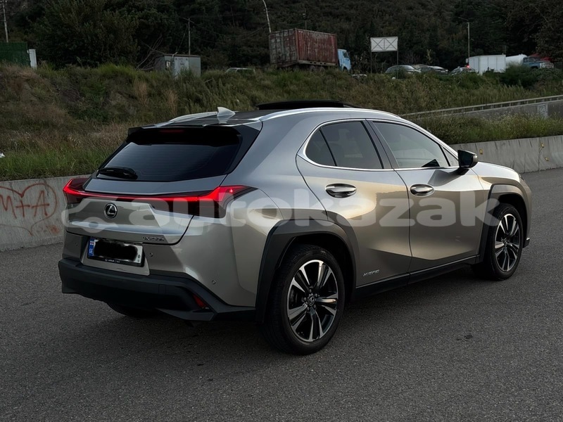 Big with watermark lexus ux taraz georgiyev 6450