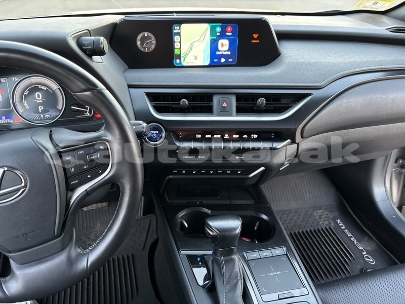 Big with watermark lexus ux taraz georgiyev 6450